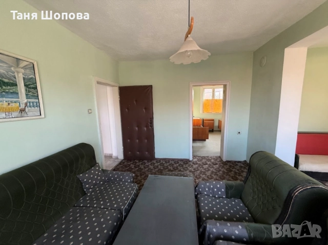 Втори етаж от къща за продажба със самостоятелен вход за продажба в град Петрич, снимка 3 - Етаж от къща - 51917543