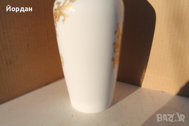 Немска порцеланова ваза ''Kaizer'' , снимка 6 - Антикварни и старинни предмети - 43573144