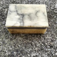 Стара мраморна кутия за цигари, снимка 1 - Антикварни и старинни предмети - 43594918