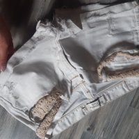 Дамски къси панталонки, снимка 1 - Къси панталони и бермуди - 37339008