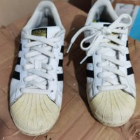 Маратонки Adidas, снимка 4 - Детски маратонки - 43183624