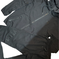 Екип VENUM с черно лого размер M и XL, снимка 3 - Спортни дрехи, екипи - 43969856