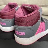 Adidas ботушки оригинални, снимка 7 - Детски боти и ботуши - 40388381