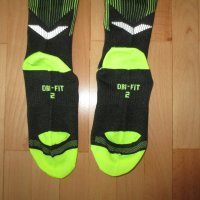 nike elite hyper lightweight compression socks black volt , снимка 8 - Дамски чорапи - 32541186