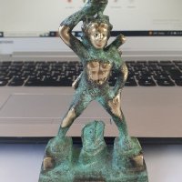 Антикварна френска бронзова фигура статуетка , снимка 1 - Антикварни и старинни предмети - 38422590