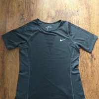 Nike Zonal Cooling - страхотна дамска тениска КАТО НОВА, снимка 6 - Тениски - 33443746