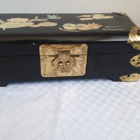 Стара китайска кутия за бижута от черно дърво и седеф, снимка 3 - Антикварни и старинни предмети - 43452723