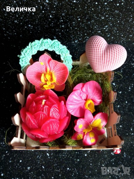 Оградка с орхидеи , снимка 1