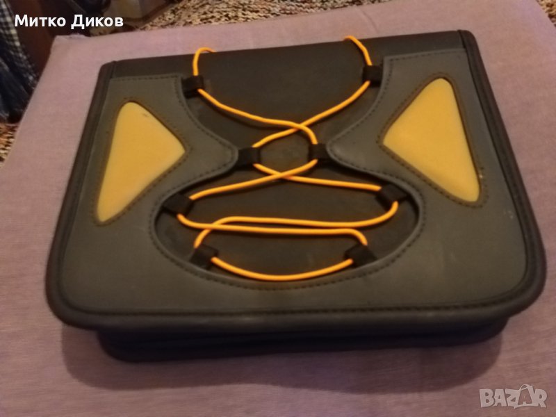 Адисон маркова кожена чанта промазан плат за дискове 20броя с цип, снимка 1