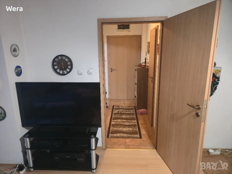 На 5 минути пеш от центъра! Двустаен апартамент за продажба в Банско, снимка 1