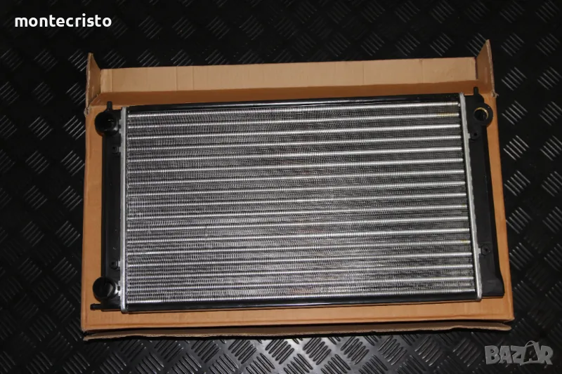 Воден радиатор VW Golf II (1983-1991г.) Голф II 58002045 / 1L0121253B / 1L0121253L 321121253AA 1.6 D, снимка 1