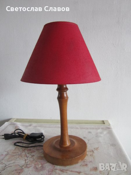 Настолна лампа със стойка от стругован бук -2, снимка 1