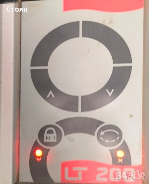 Ротационен лазерен нивелир, снимка 1