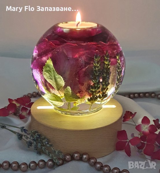 2 в 1 LED Лампа и Свещник от Епоксидна Смола с Изсушени Роза и Лавандула върху Дървена Основа, снимка 1