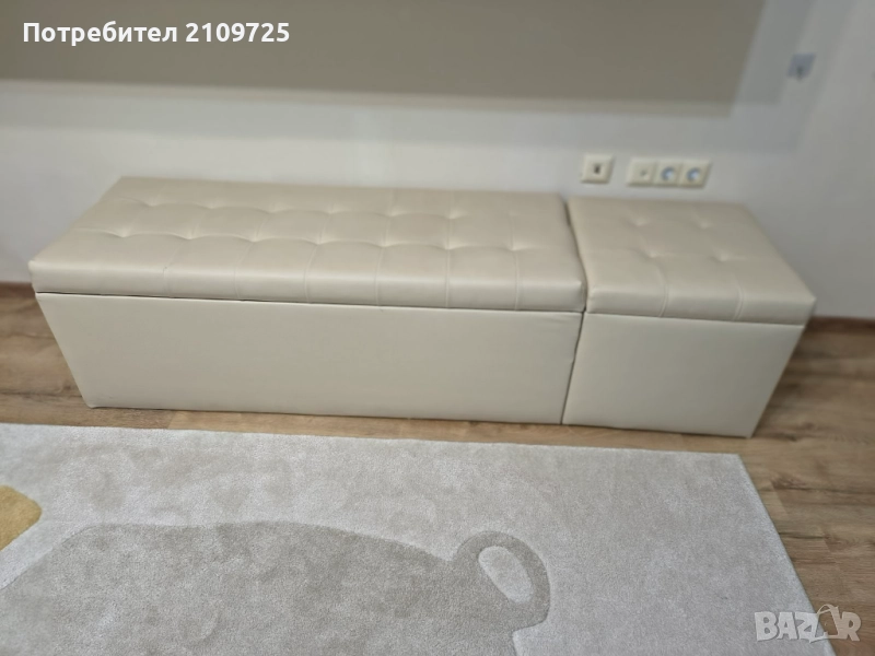 Продавам Пейка и табуретка тип ракла кожени , снимка 1