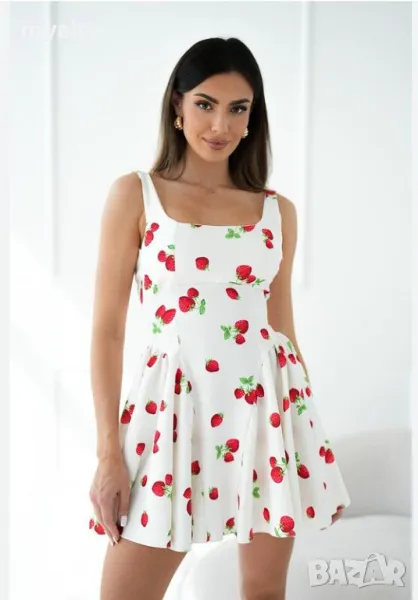 Дамска бяла рокля с ягоди и пандела , снимка 1