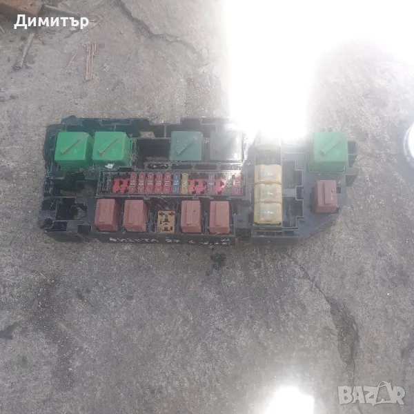 Табло Бушони С Релета За Форд Фиеста 1.25И 16В 1997г. / Ford Fiesta 1.25I 16V 1997y, снимка 1