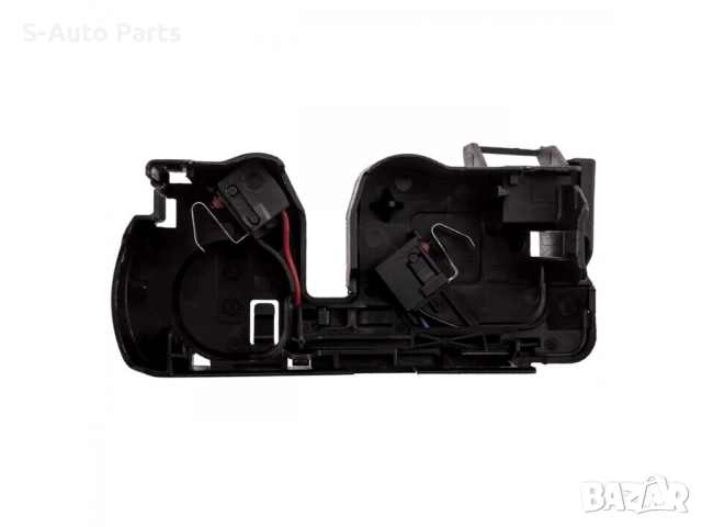 Ключ за преден капак за Mercedes CLA-Class C117 (2013-2019), снимка 3 - Части - 52936148