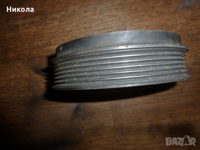 Ремъчна шайба, колянов вал Фолксваген Голф 4 1.9 110 к.с, снимка 2 - Части - 32731990