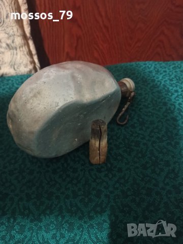 Старинна Манерка за вода