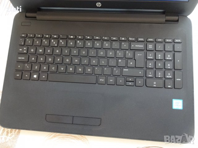 Лаптоп HP 250 G4 15.6" i5-6200U 2.3GHz/RAM 8GB DDR3/SSD 256GB/HDMI/Web-Камера, снимка 2 - Лаптопи за работа - 38769439