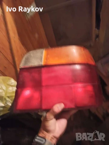 Десен стоп за BMW E36 седан, снимка 2 - Части - 43594039