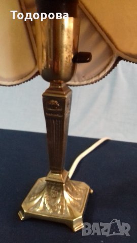 Изящна нощна лампа от бронз-височина 37 см, снимка 2 - Антикварни и старинни предмети - 32498725