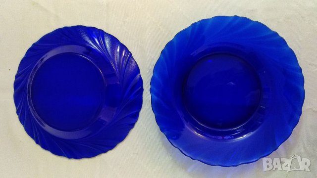 Сервиз 6 чинии от цветно стъкло, Франция. , снимка 6 - Сервизи - 38770438