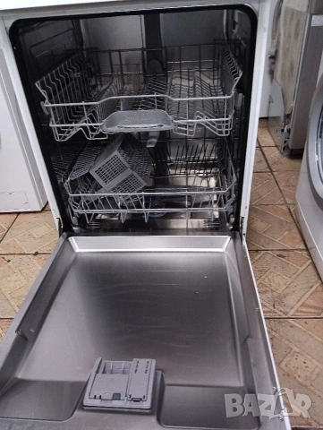 Свободно стояща съдомиялна за 13 комплекта Сименс Siemens с две години гаранция!, снимка 7 - Съдомиялни - 53516551
