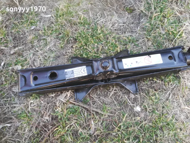 fiat ducato-original jack-внос swiss 0102251707, снимка 3 - Аксесоари и консумативи - 48920298