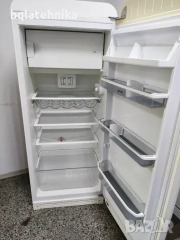 ретро хладилник с камера, снимка 2 - Хладилници - 49008753