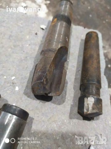 За струг, снимка 2 - Стругове - 28273539