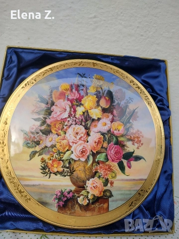 Разкошен плакет Royal Albert лимитирана серия, снимка 3 - Други - 53034909