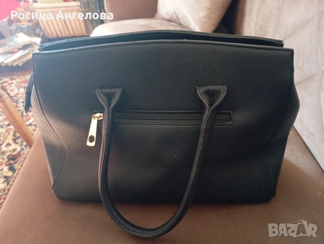 Нова дамска чанта закупена от Лисабон , снимка 3 - Чанти - 51728846