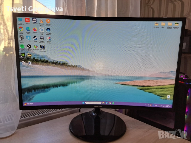 Samsung 27” Curved монитор – 60Hz 