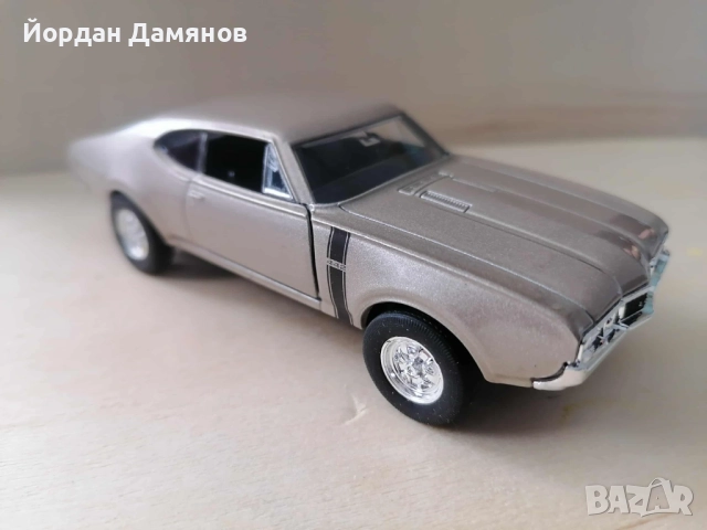 Олдсмобил 442 '68г в мащаб 1:34., снимка 5 - Колекции - 52926754