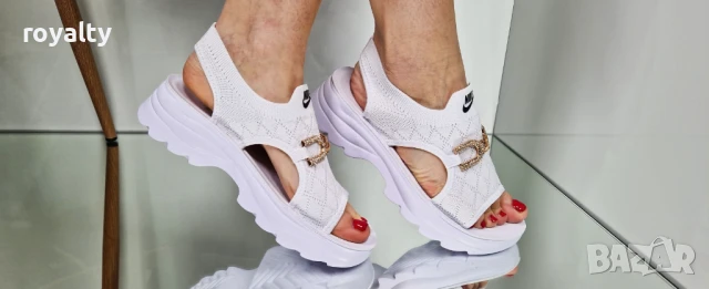 Nike бели дамски сандали , снимка 10 - Сандали - 51028550