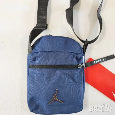 Чанта / Чантичка Джордан (Jordan), снимка 3 - Чанти - 47613887