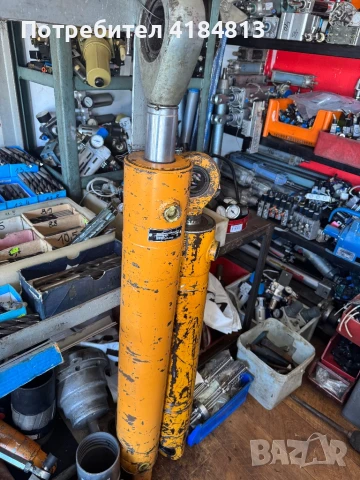 Хидравличен цилиндър, снимка 2 - Резервни части за машини - 51164836