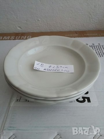 Порцеланови чинии осем вида, снимка 2 - Чинии - 33616081