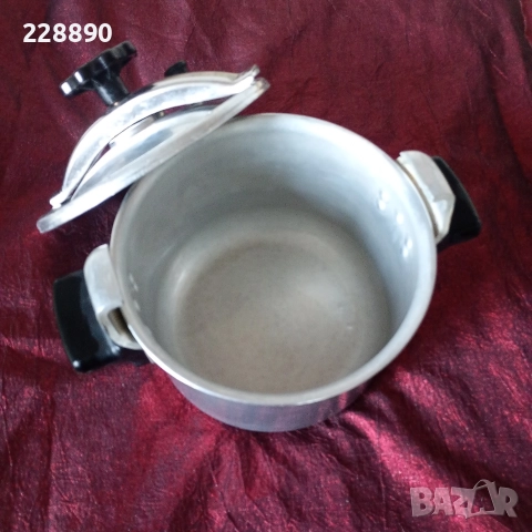 Руска тенджера под налягане , снимка 5 - Съдове за готвене - 52748232