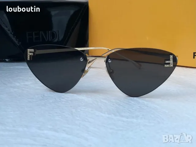 Fendi Дамски слънчеви очила тъиъгълни 3 цвята, снимка 14 - Слънчеви и диоптрични очила - 47930952