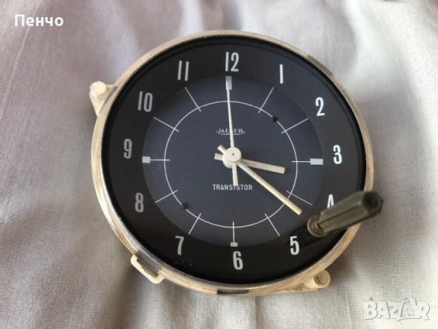 стар авто часовник "JAEGER" - 1965/70г. - ретро, снимка 2 - Антикварни и старинни предмети - 43786112