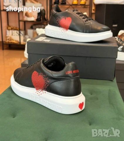 Оригинални дамски сникърси Love Moschino  259 лв., снимка 3 - Кецове - 51064807