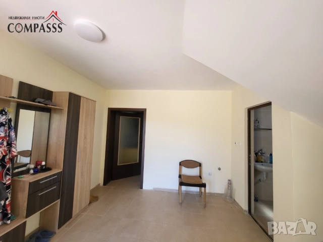 с. Драганово, Обл. Добрич, КЪЩА на 2 етажа – 107372евро!, снимка 3 - Къщи - 51452346