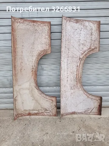 TRABANT Трабант 601 десен калник заден нов , снимка 2 - Части - 49611320