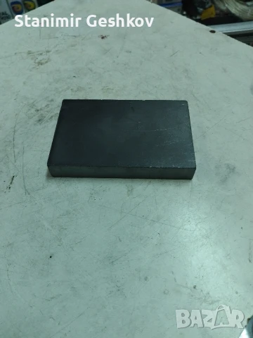 продавам графит на плочи и на фи а също и голям асортимент от големи графитни четки, снимка 4 - Електродвигатели - 50612085