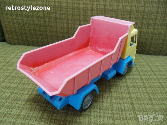 № 3871 стара пластмасова играчка - камион  - размер 26 / 10 / 13 см   - соц.период , снимка 5 - Други ценни предмети - 27706700