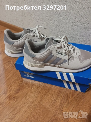 adidas 46номер, снимка 3 - Маратонки - 53311212