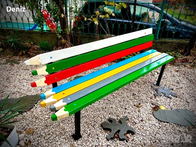 Градинска пейка тип моливи